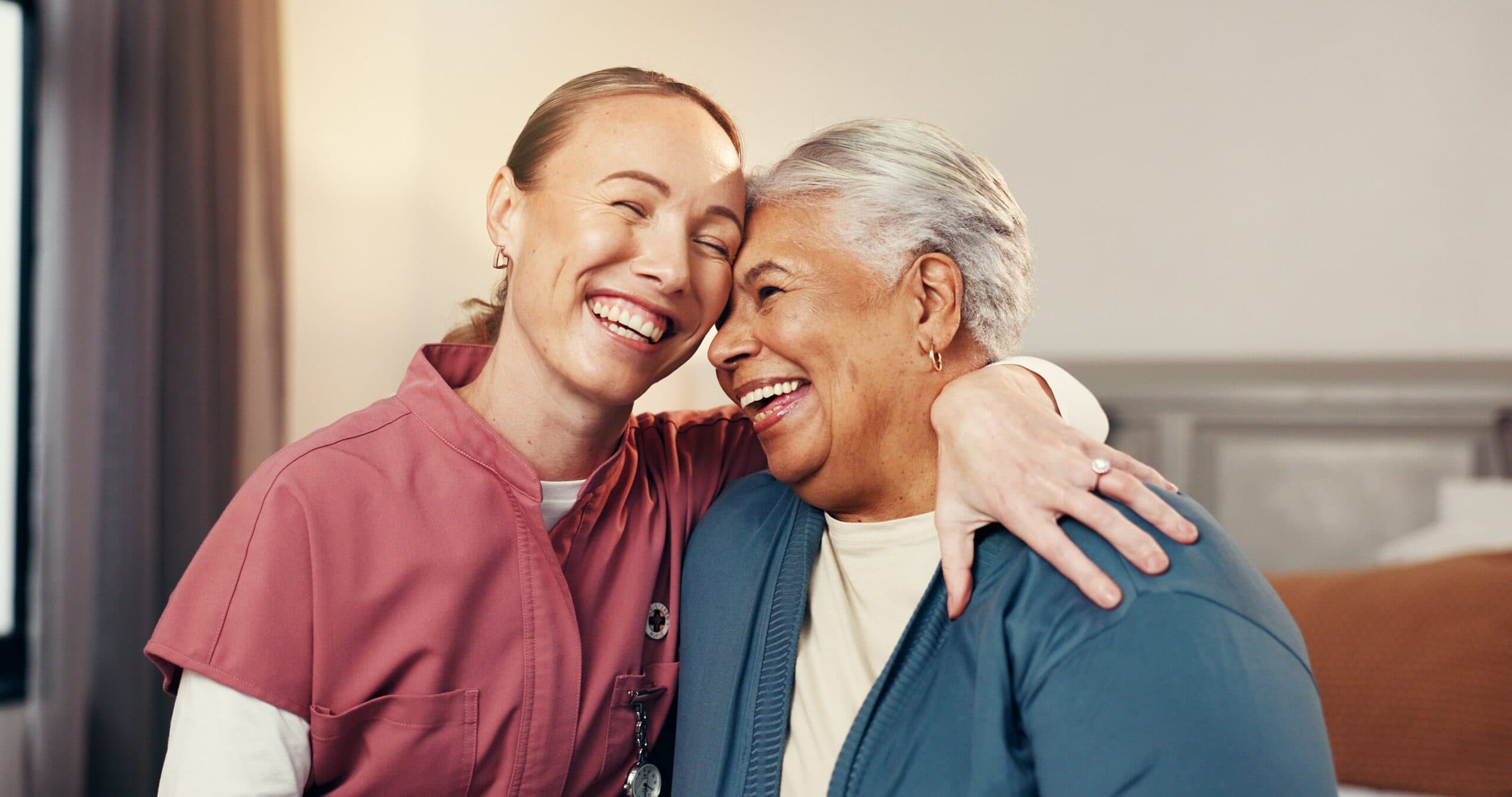 Apply for elderly care jobs now